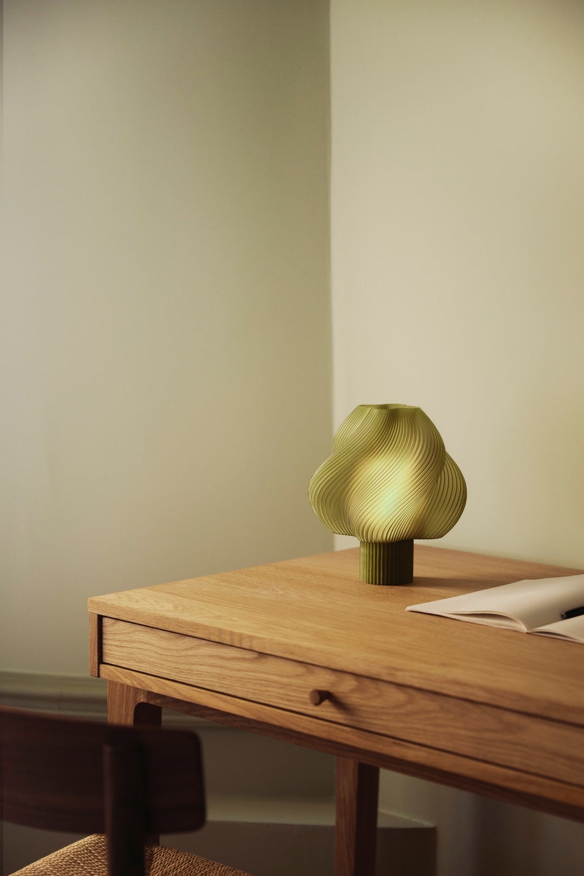Crème Atelier soft serve lamp, Portable, Olive