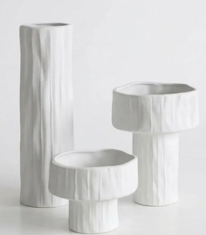 Sylvan Tall Ceramic Vase – White Textured Bark-Effect Cylinder 40 cm / 15.7 in