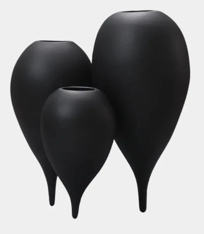 The Obsidian Sculptural Vase Black Resin