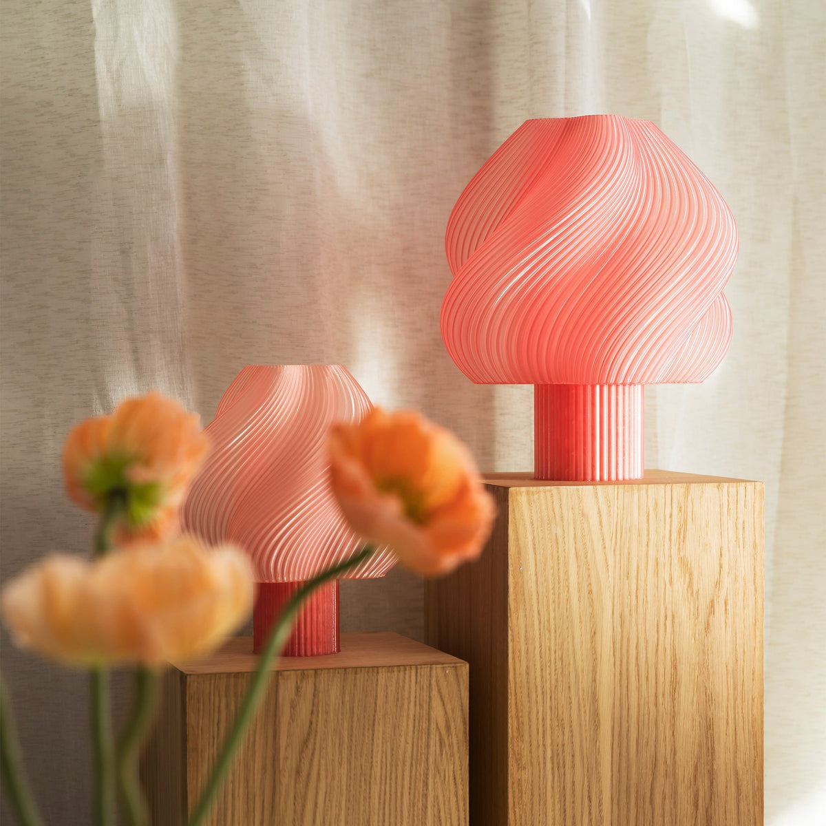 Crème Atelier soft serve lamp, Medium, Peach Sorbet