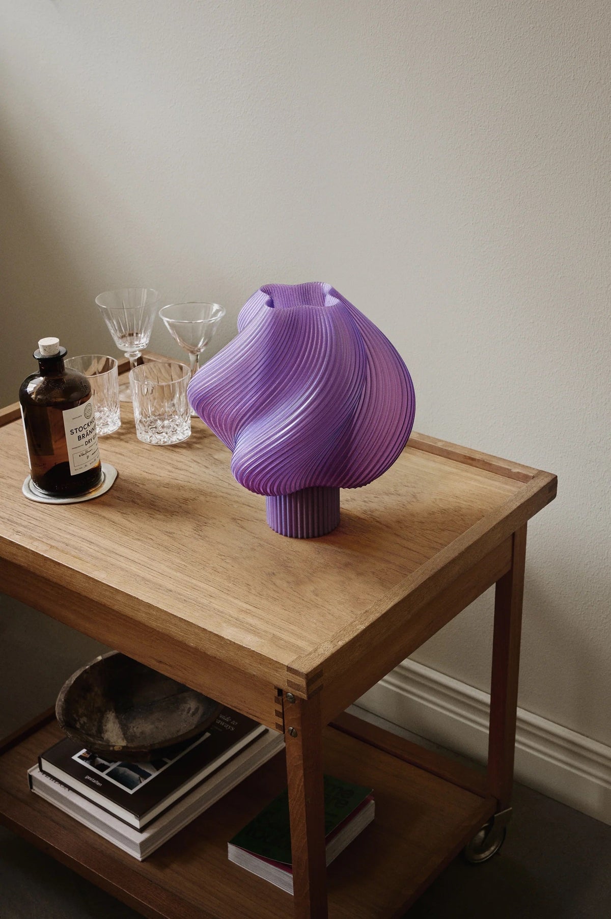 Crème Atelier soft serve lamp, Medium, Lavender
