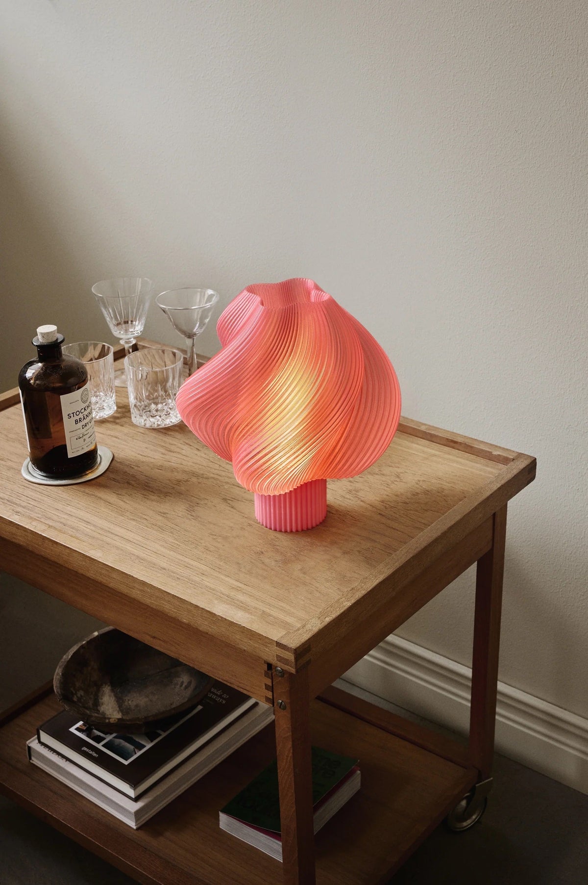 Crème Atelier soft serve lamp, Medium, Peach Sorbet