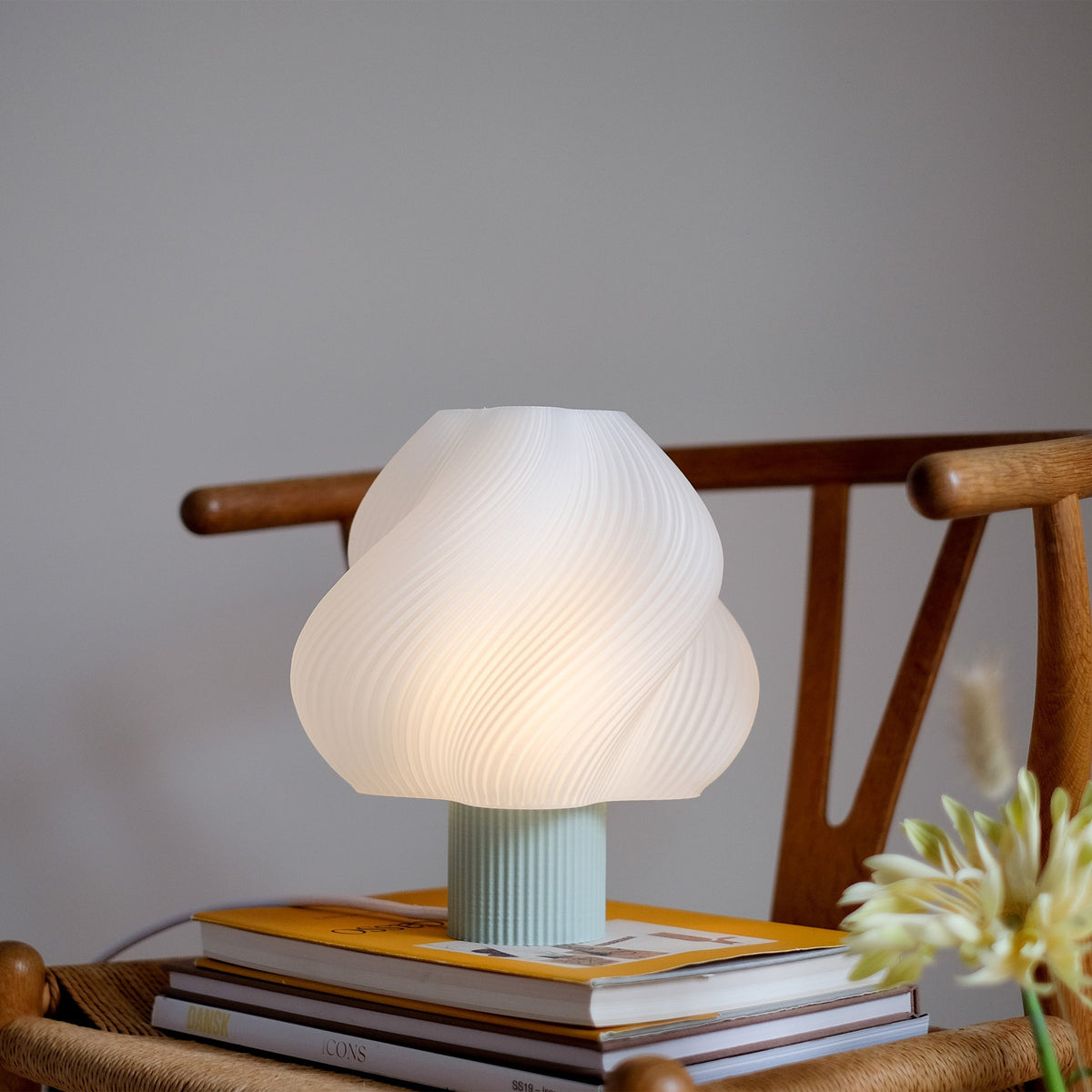 Crème Atelier soft serve lamp, Medium, Matcha